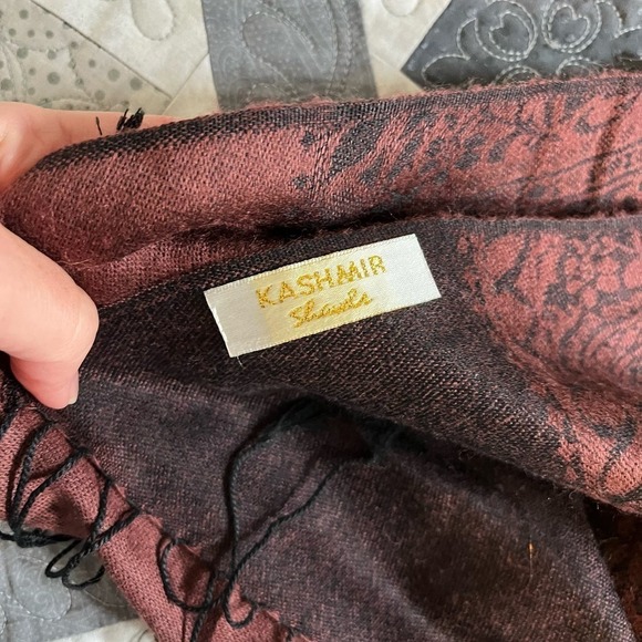 Kashmir shawl copper soft shawl scarf - Picture 5 of 6